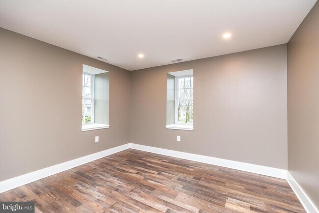 Building Photo - 4844 Old Easton Rd