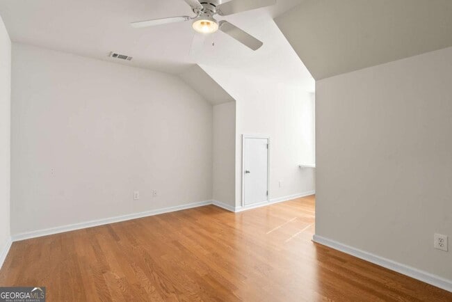 Building Photo - 2430 Clock Face Ct