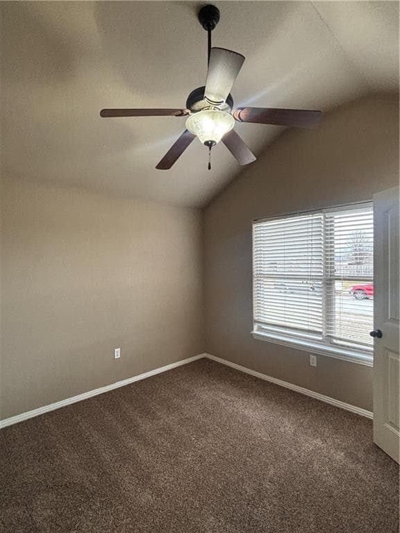 Building Photo - 320 Violet St