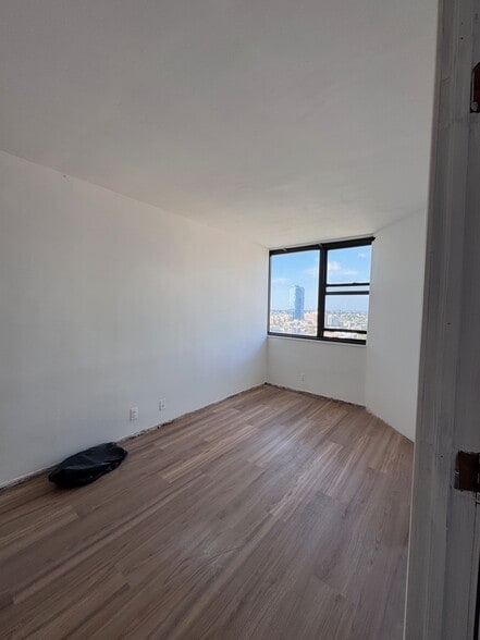 Building Photo - 280 Marin Blvd