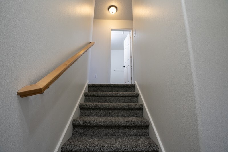 Building Photo - 1015 S 1850 W