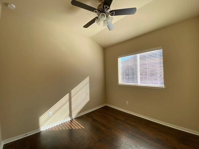 Building Photo - 3608 Burwood Ct