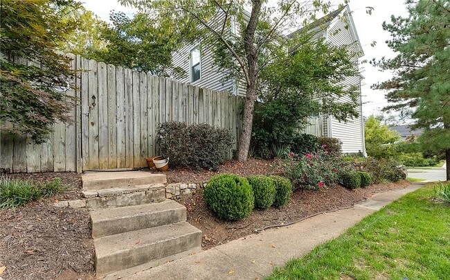 Building Photo - 2419 Semmes Ave