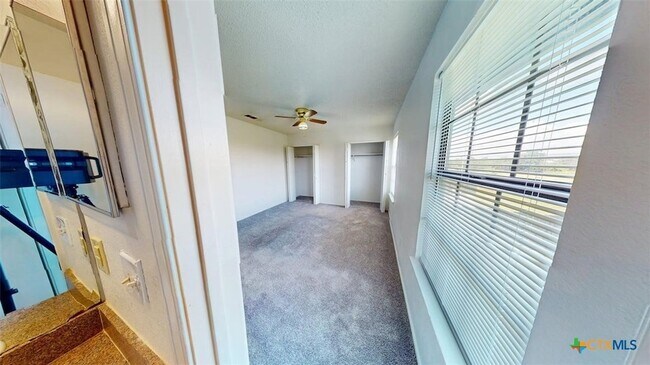 Building Photo - 1613 Bobby Lee Dr