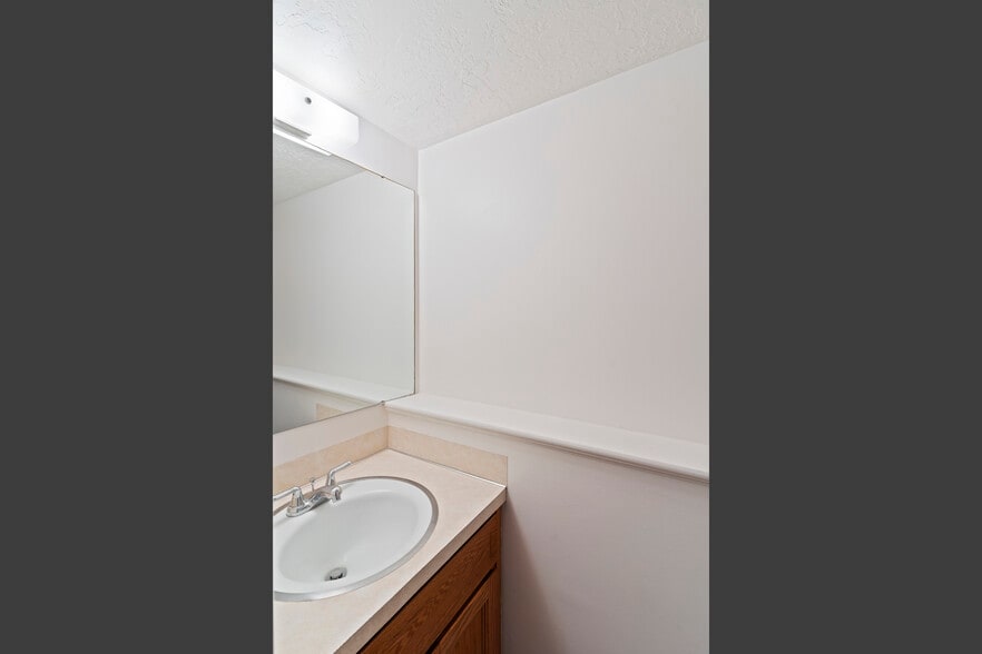 Building Photo - 3652 W 4625 S