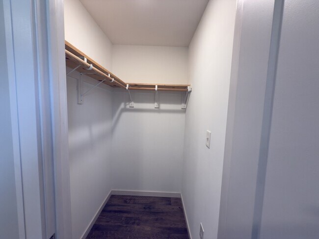 Building Photo - 209 Terrace Dr