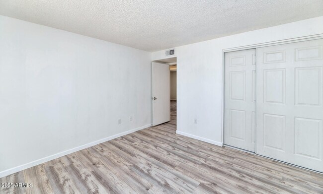 Building Photo - 13635 N 37th Pl