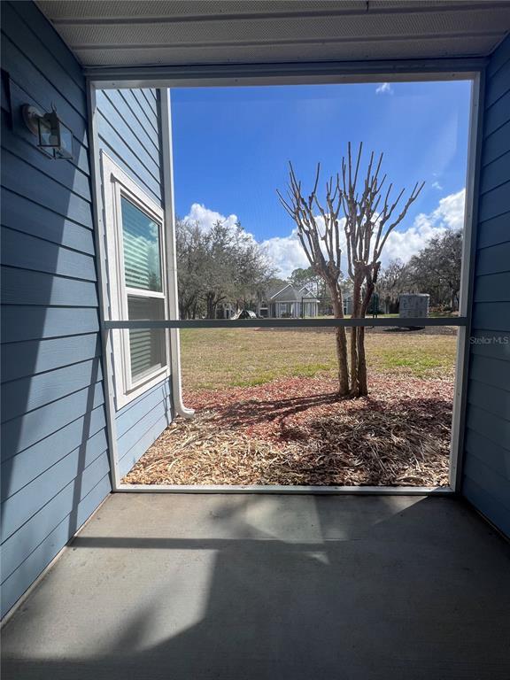 Building Photo - 2584 Grassy Point Dr