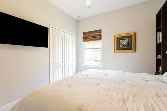 Building Photo - Seasonal or Annual Luxury Home With Pool in Reflection Lakes - AVAIL APRIL-FORWARD