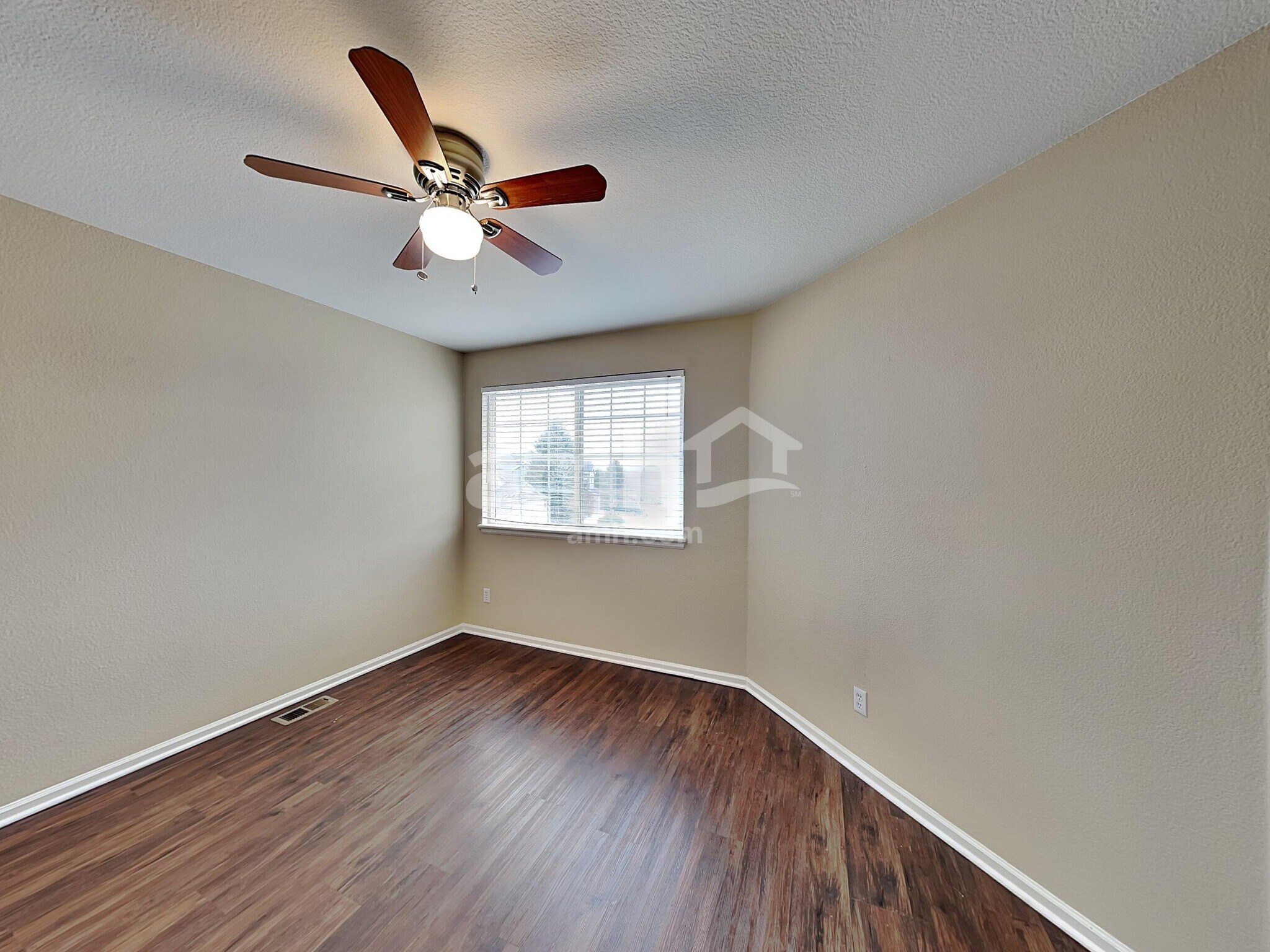 Building Photo - 10550 Mount Columbia Pl