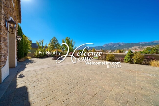 Building Photo - 15020 Redmond Lp