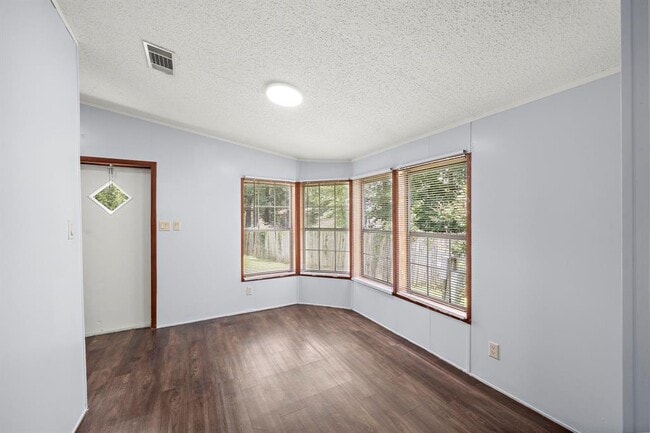 Building Photo - 16504 Brittany Way