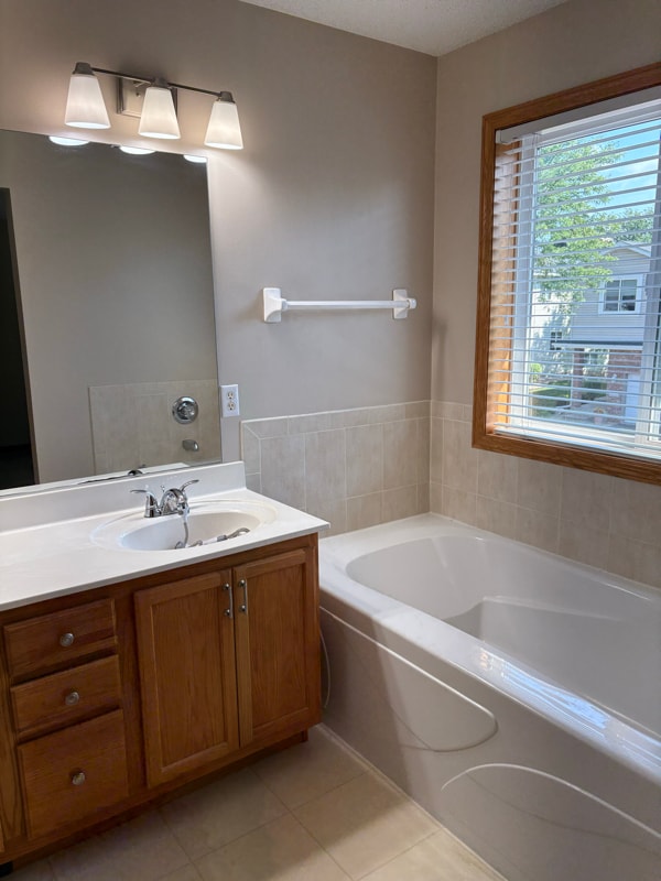 Building Photo - 15113 Cimarron Way