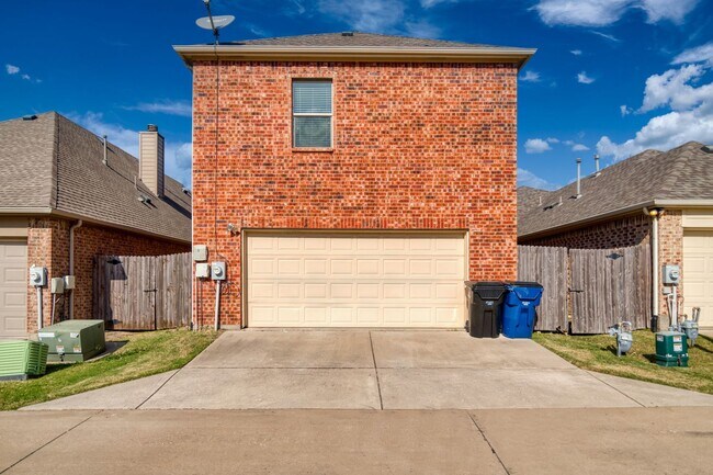 Building Photo - **Home Sweet Home**