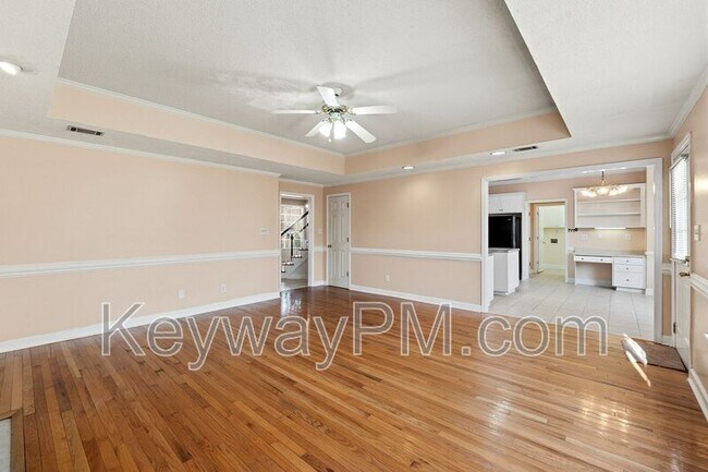 Building Photo - 1063 Waltons Pass