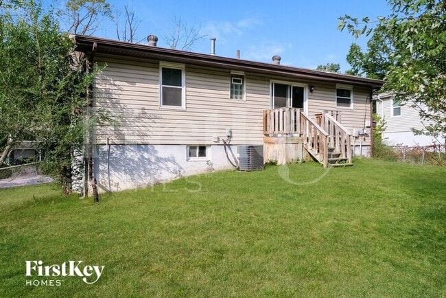 Building Photo - 5548 NE 58th St