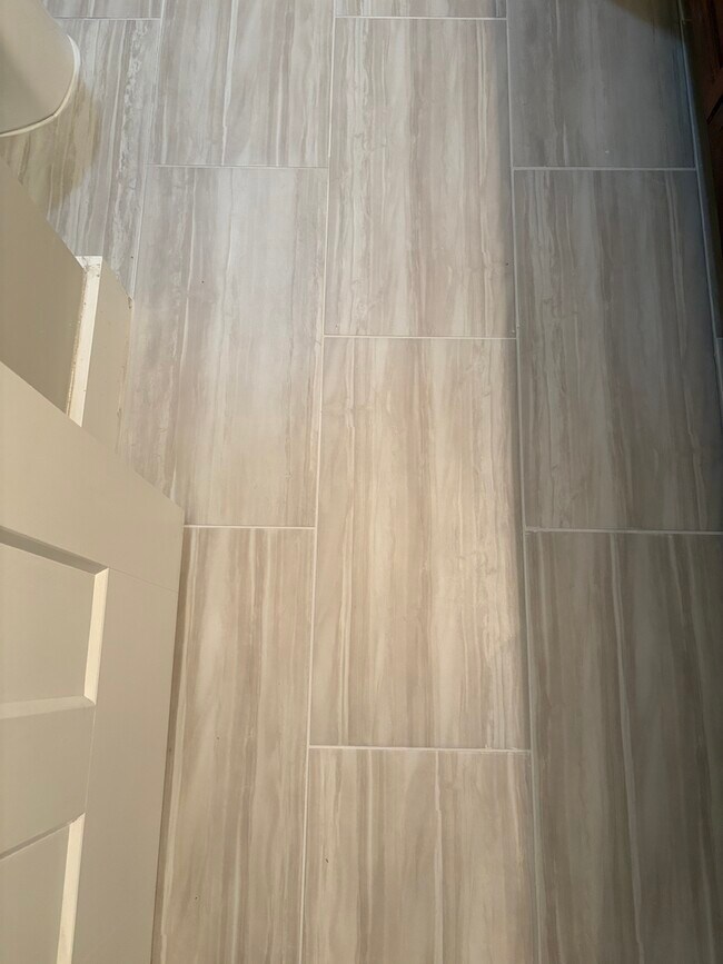 Building Photo - 349 Hague Dr