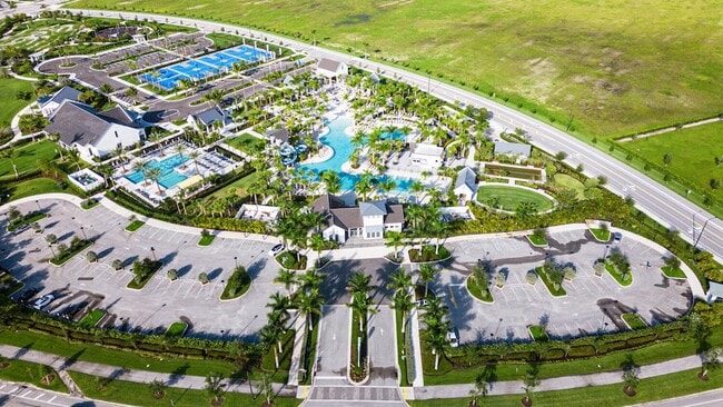 Building Photo - 5579 Liberty Ln