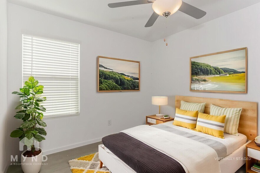 Building Photo - 2728 Ctr Crk Ln