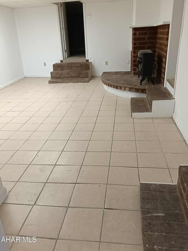 Building Photo - 106 Ruskin Dr