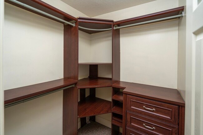 Building Photo - 2116 Wood Stork Ave