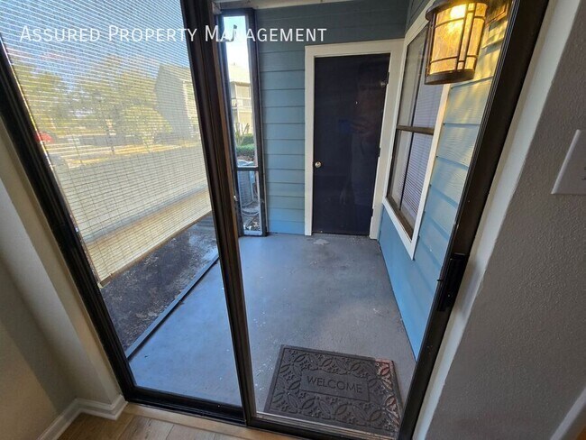 Building Photo - 3708 Idlebrook Cir