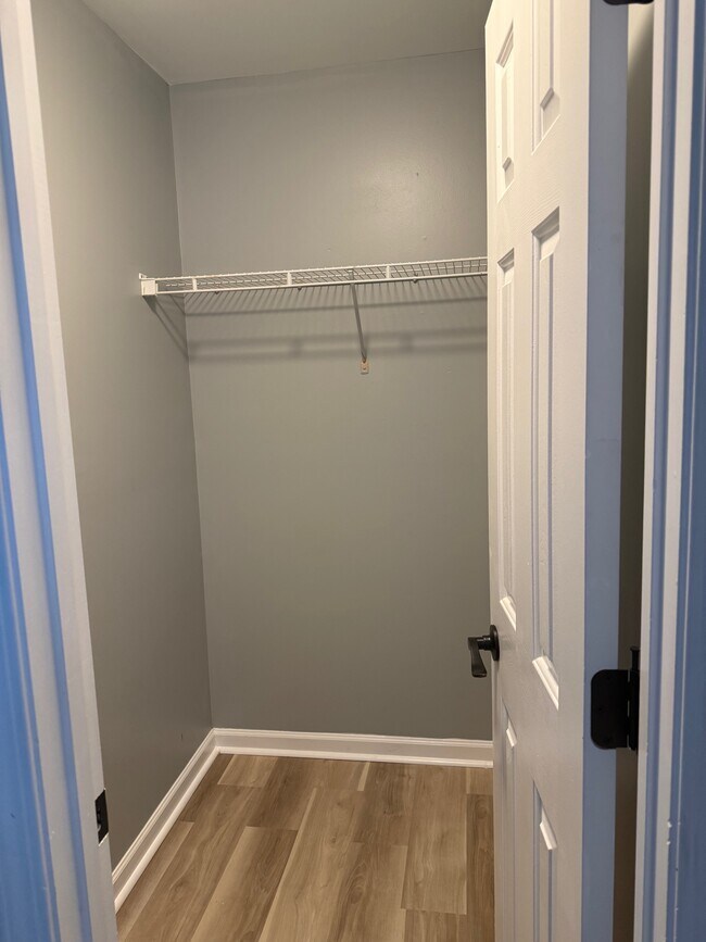 Building Photo - 402 Sam Cobb Ct