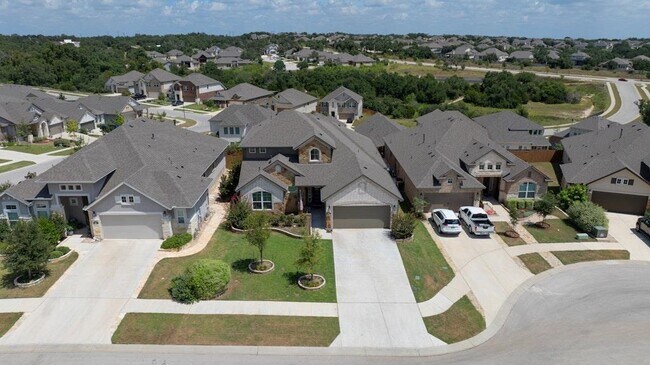Building Photo - 805 Karst Cv