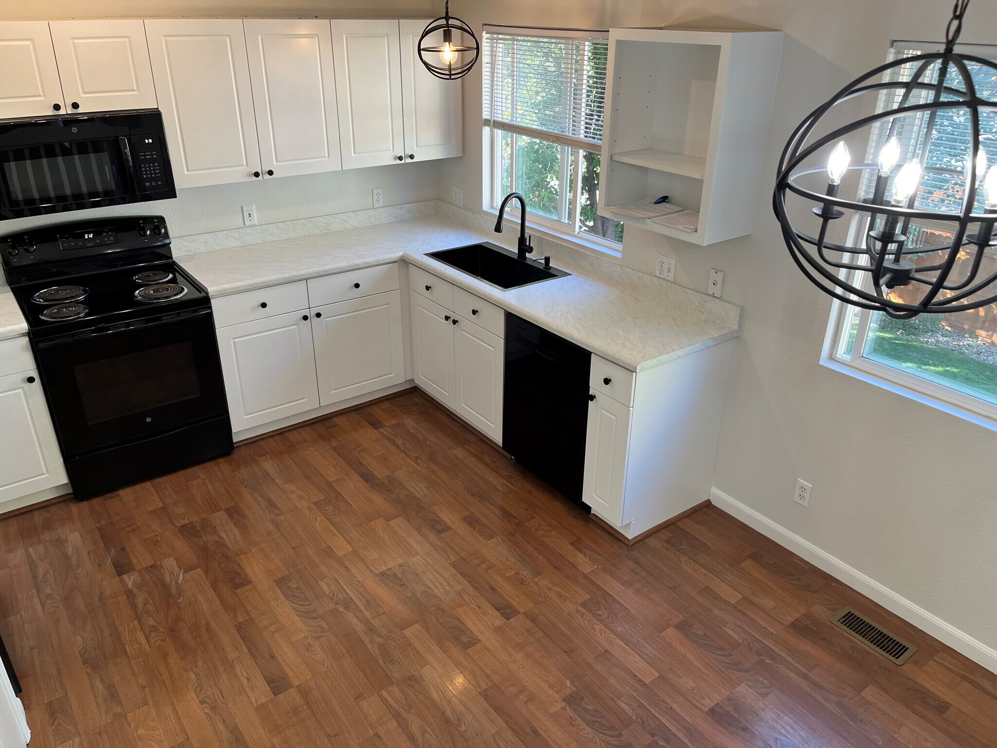 REFRESHED KITCHEN - 9688 Harris Cir