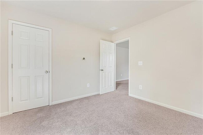 Building Photo - 2405 Sardis Chase Ct