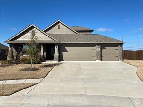 Building Photo - 343 Chamberlain Dr