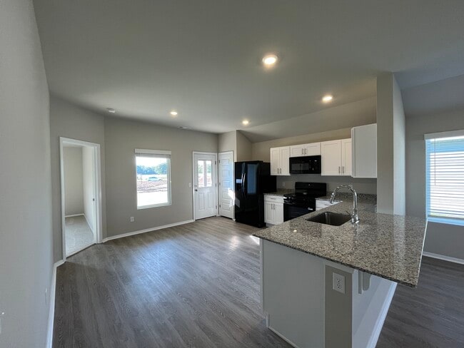 Building Photo - 2611 E Meramec St