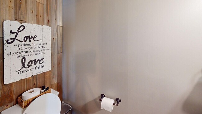 Building Photo - 2196 Major Loring Way SW