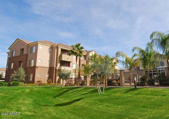 Building Photo - 18416 N Cave Creek Rd