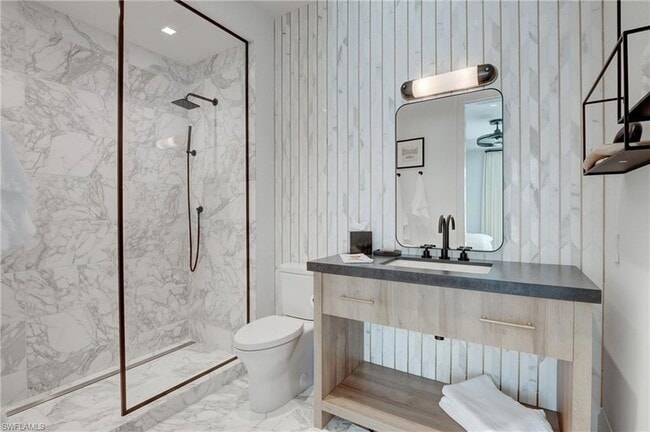 Building Photo - 2020 Gordon Dr