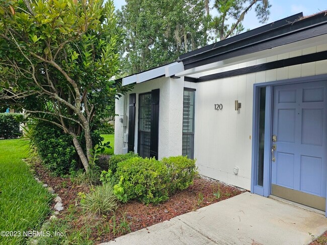 Building Photo - 120 Bermuda Ct