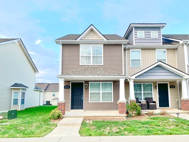 Primary Photo - 216 Alexander Blvd