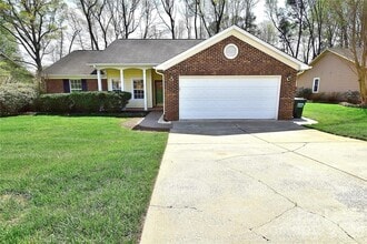 Building Photo - 9530 Errington Ln