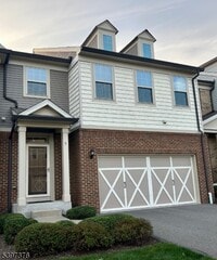 Building Photo - 5 Albert Ct