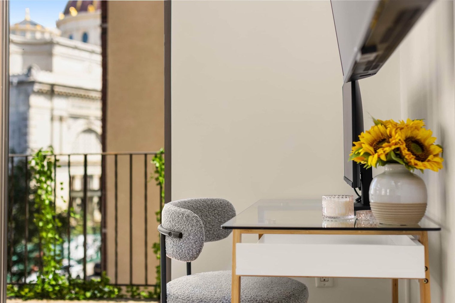 Building Photo - 140 Broadway-SI ID1298277P