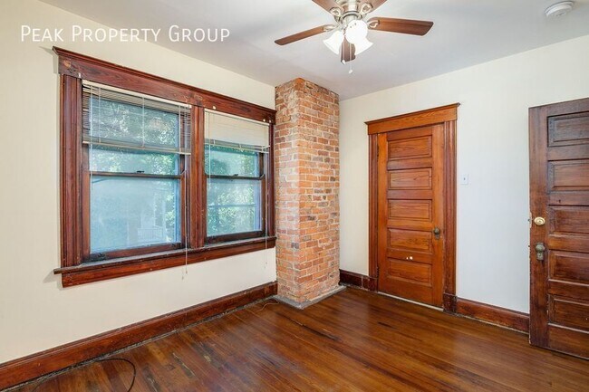 Building Photo - 2315 Moerlein Ave
