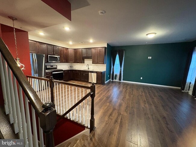 Building Photo - 3098 Goshen Dr