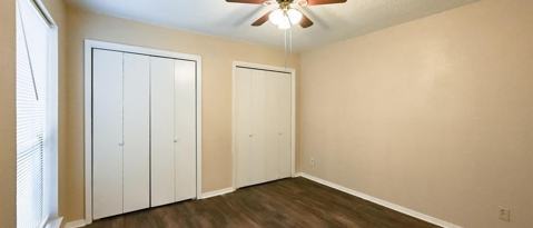 Building Photo - 2704 St George Pl