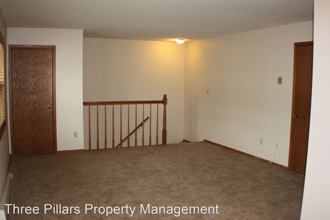Building Photo - 2 br, 1 bath House - 2221 3rd St SW