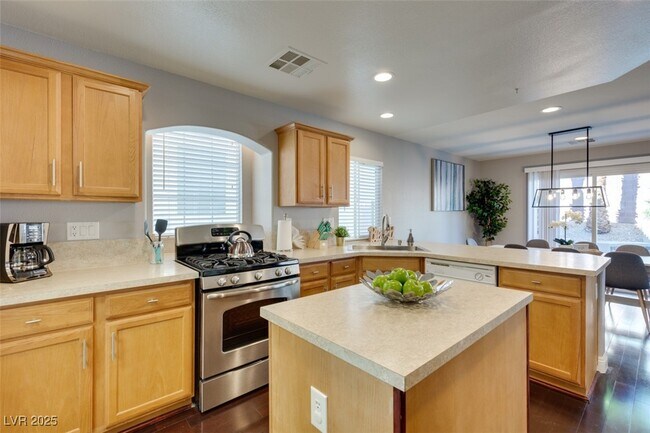 Building Photo - 7659 Ribbon Garland Ct