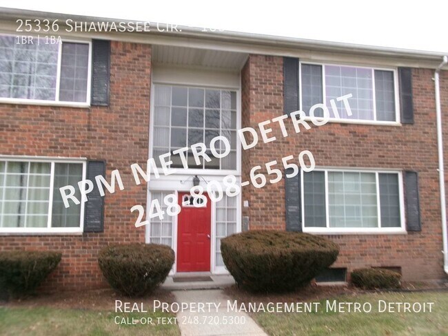 Building Photo - WARM WEATHER SPECIAL  2nd full month's ren...