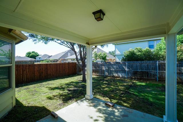 Building Photo - 624 White Falcon Way