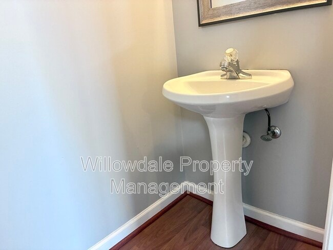 Building Photo - 2106 Turtle Point Dr