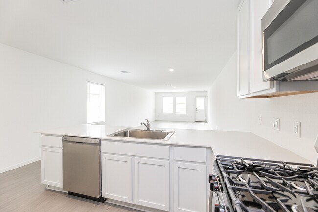 Building Photo - 6831 Lantana Leaf Ln