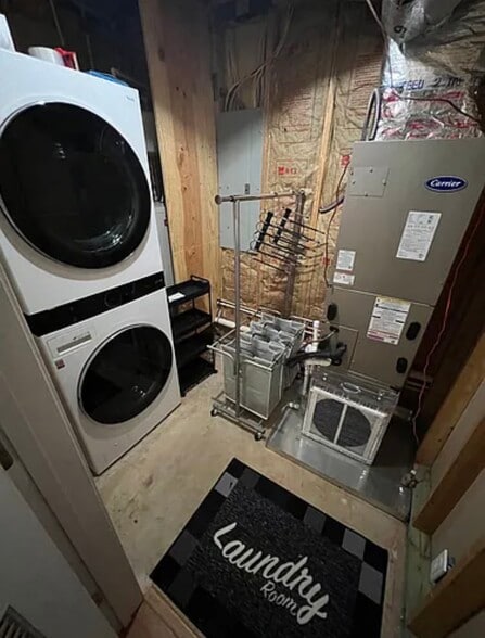 Laundry room - 70 Trelawney Dr